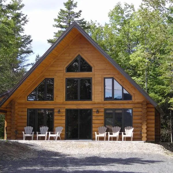 Le Chalet Bois Rond Relax, hotel v destinácii Saint-Tite-des-Caps