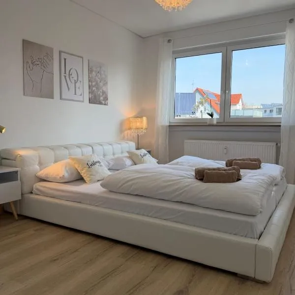Lieblingsplatz Dachterrasse Aufzug und Gästeparkausweis im Zentrum، فندق في باد كيسينغن