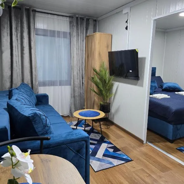 Moderna smeštaj Kula, hotel u gradu 'Kula'