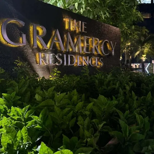 Barefoot Sanctuary, hotel sa Maynila