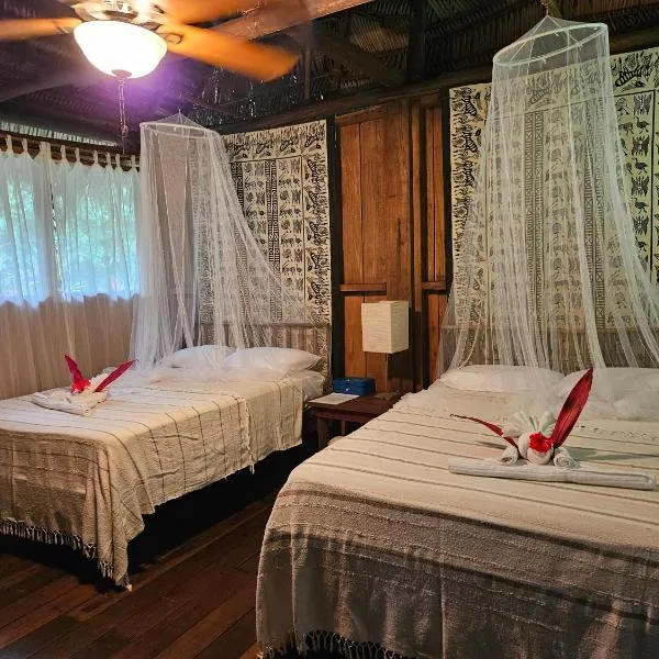 Creekside Oasis، فندق في San Felipe