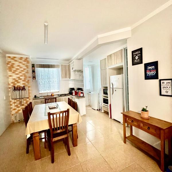 Praia De Palmas, apartamento 2 quartos, completo próximo a praia e todo comercio - Foto 4