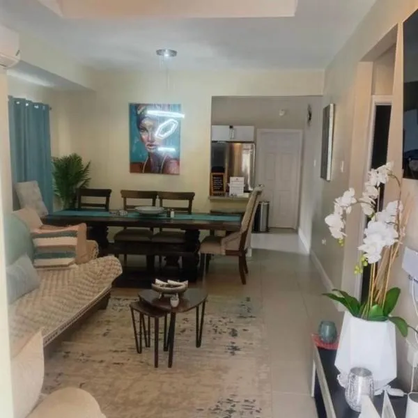 Natty’s Cozy Beach house in Hanover Jamaica, hotel em Point