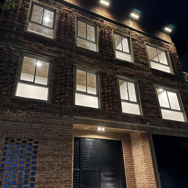 Urban River Hostel, Hotel in Corrientes