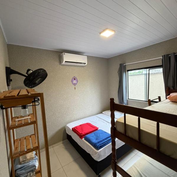 Aconchegante casa com piscina no melhor Balneário de Itapoá - Foto 2