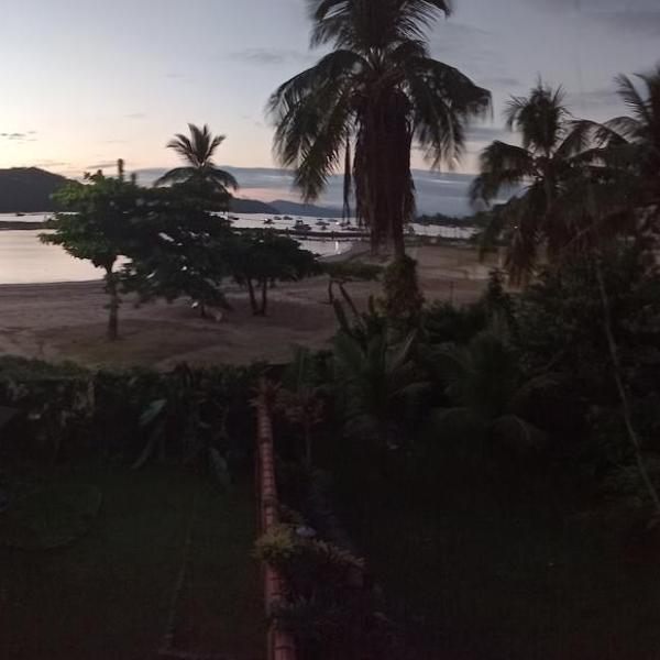 Triplex Frente Mar no Frade 5 Quartos para 13 Hóspedes