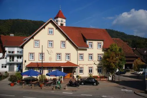 Metzgereigasthof Rebstock, hotel v destinaci Münchweier