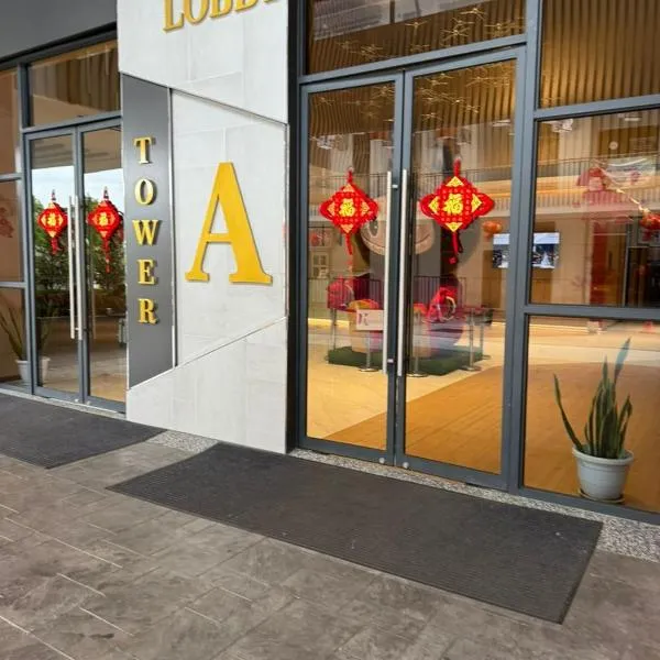 K Avenue Studio 3pax Free Parking 4min to Airport KK, hotel in Donggongon
