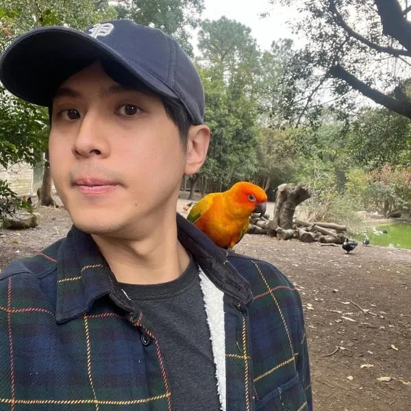 拇指園民宿, hotel di Guanxi