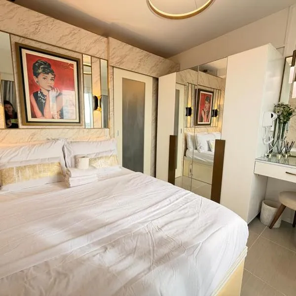 RM 1869 Fireworks View 1BR Shore facing MOA by Prime Stay MOA,位于马尼拉的酒店