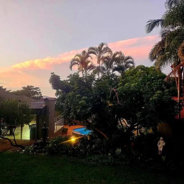 Casa Albergo Corporate Guest House, хотел в Претория