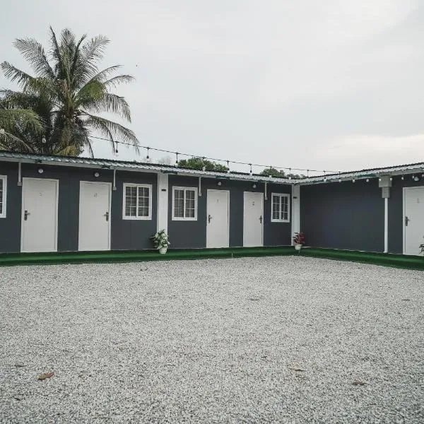 Redang Bro Roomstay, hotel in Setiu