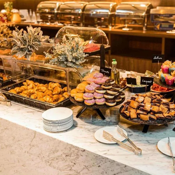 Mercure St. Julian's Malta, viešbutis Sent Džiulianse