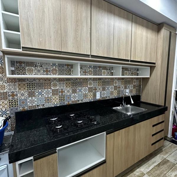 AP Reformado com área externa e vaga de garagem