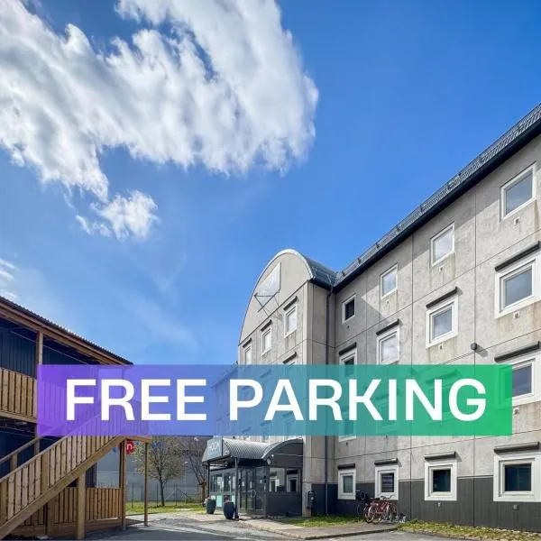 Injoy Hotel Elmia، فندق في يونيشوبينغ