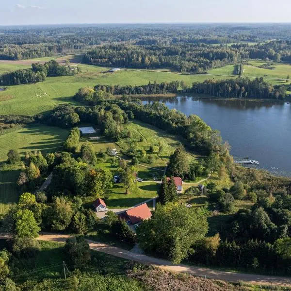 Lillium – hotel w mieście Merķeļi