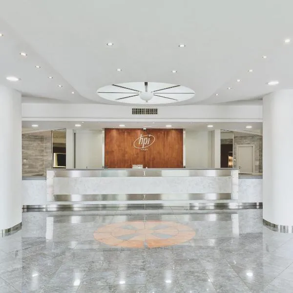 Hotel Planet International, отель в Ареццо