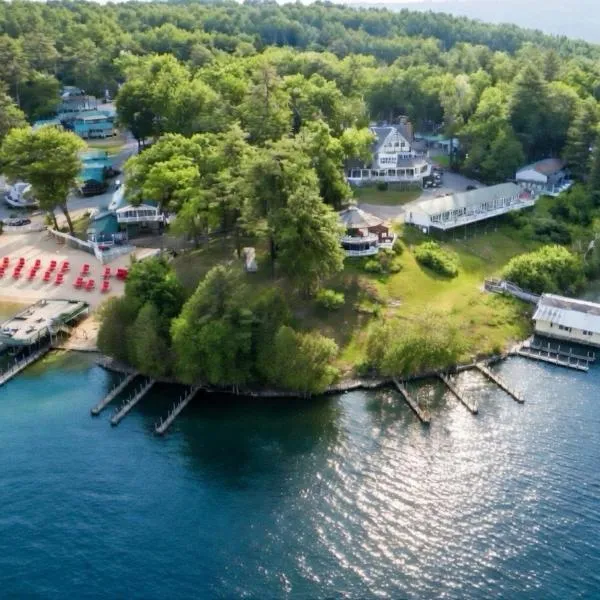 Depe Dene Lakeside Resort, hótel í Lake George