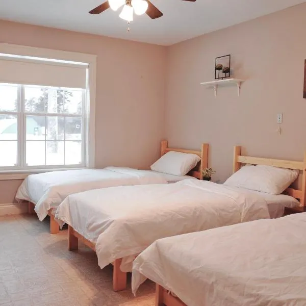 EcoSun Hostel，Montague的飯店