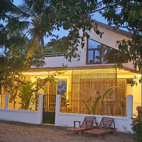 Villa Sakoa - Ramena beach Antsiranana, hôtel à Andjamen