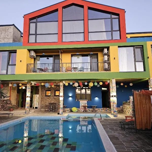 Boutique Hotel Casa Art, hotel di Oreshak