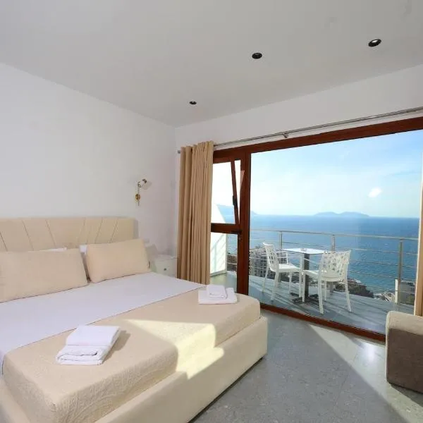 Hill Suites, hotel u Valoni