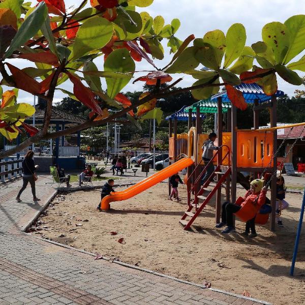 Curta Praia da Armação - Casa Girassol - Foto 5