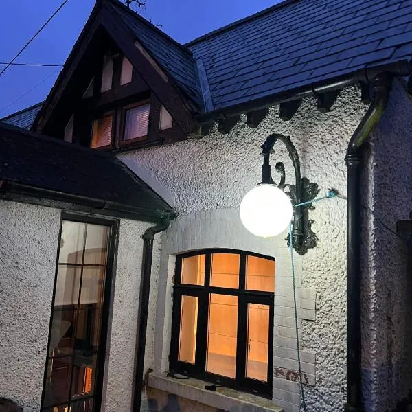 Kilpedder cottage, khách sạn ở Kilpedder