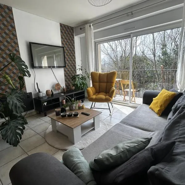 Maison cosy - Entre les deux collines – hotel w mieście Saint-Michel-sur-Savasse