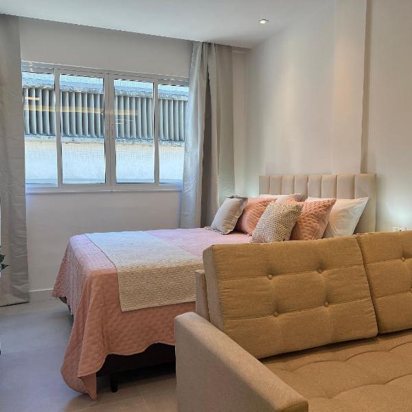 Studio recem reformado Praia de Botafo