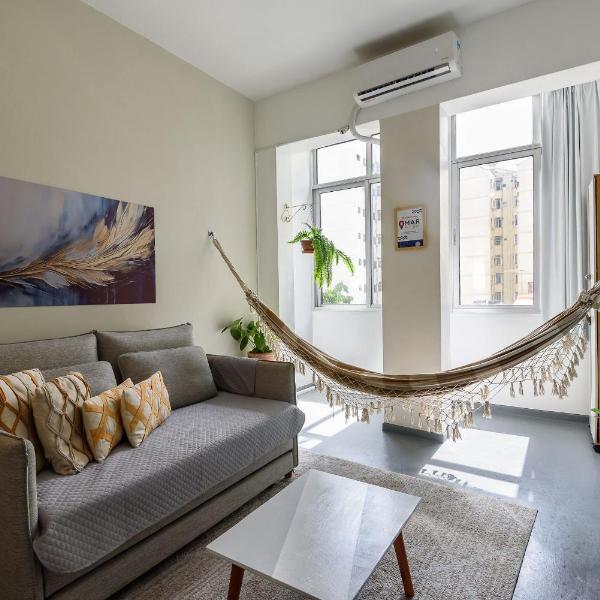 Apartamento charmoso a 2 Min da Praia | BL 54/405
