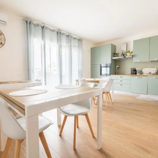 Corona Guest House, hotel a Sestu