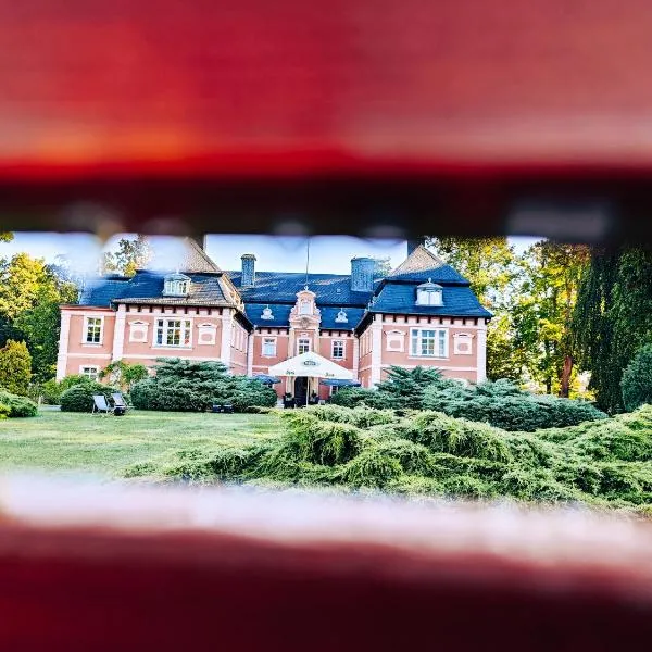Pałac Spiż Miłków koło Karpacza, hotel en Karpacz