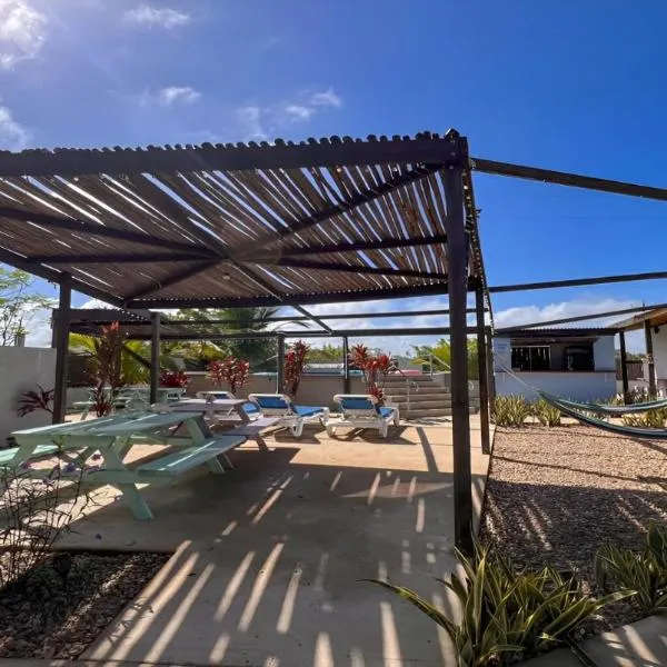 Royal Rat Hostel, hotel u gradu 'Placencia'