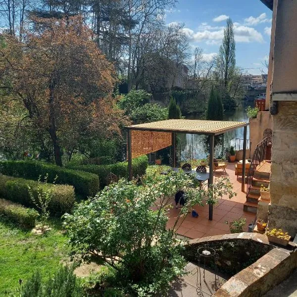 La Grange Aux Mille Feuilles, Hotel in Castres