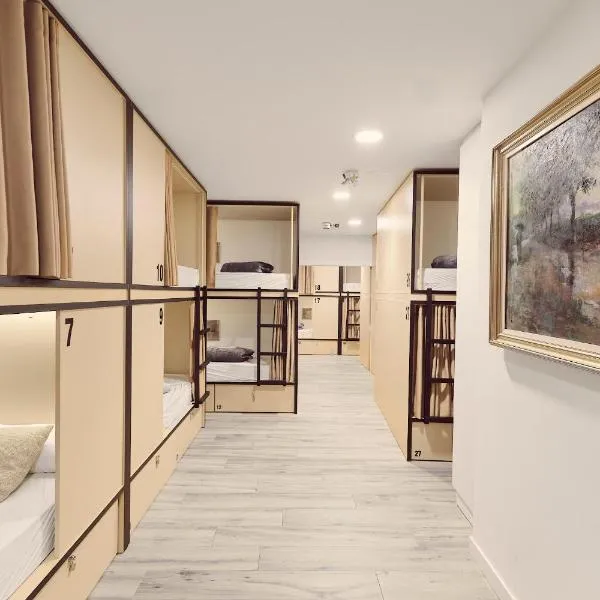 Albergue San Nicolás, hotel i Logroño