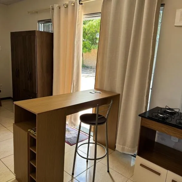 Kitnet aconchego, hotel v destinaci Araçuaí