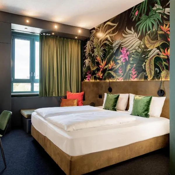 Rugs Hotel Augsburg, Trademark Collection by Wyndham, hotel di Augsburg