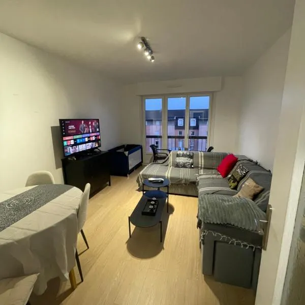 F2 cosy au cœur de Thionville - proche gare & Luxembourg، فندق في تيونفيل