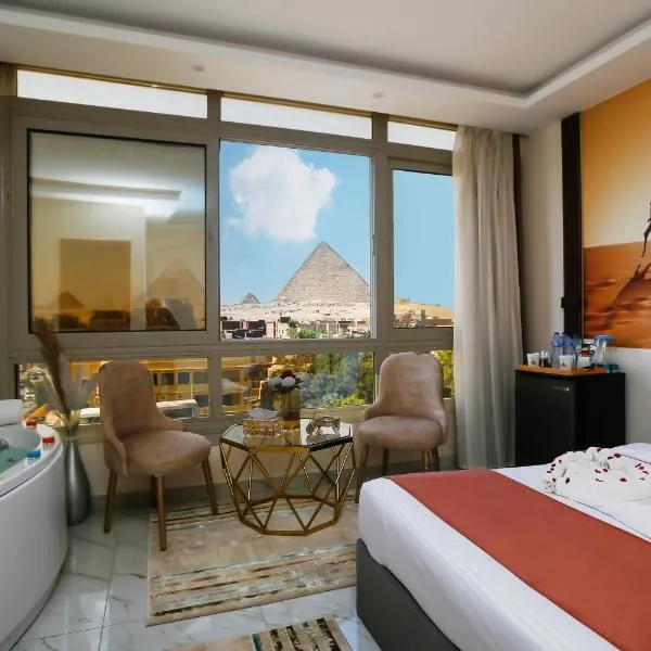 Pyramids Palace inn With Rooftop Access & free airport pickup, hotel i Kairo