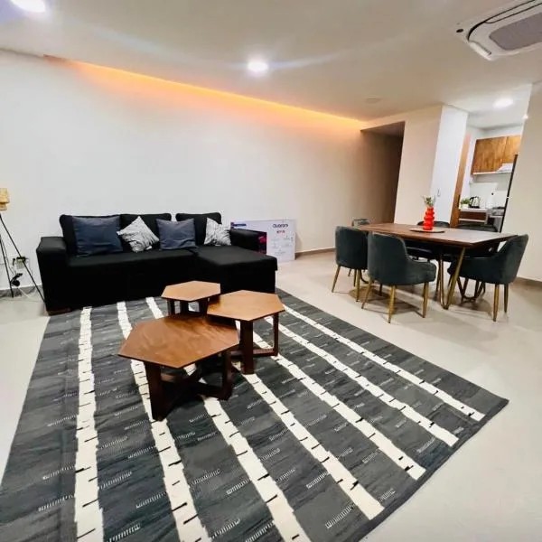 Luxury apartment in Altozano - quiet and with excellent views, hôtel à Zaragoza
