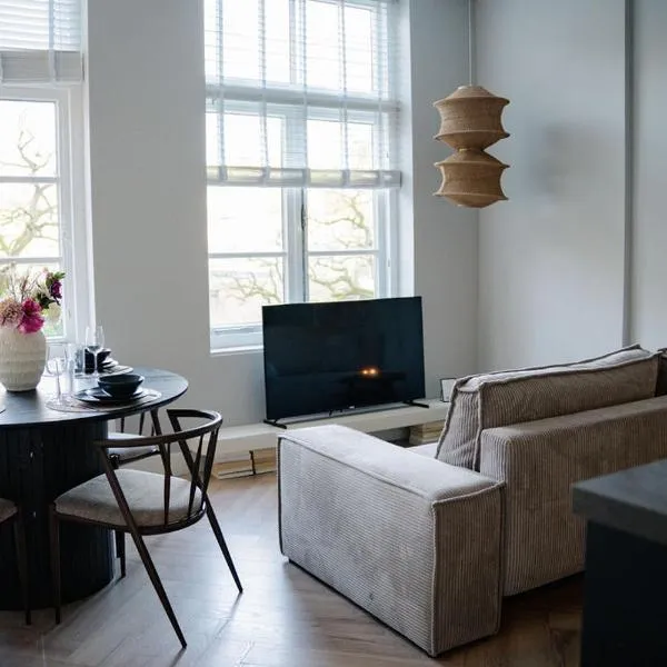 Naest - Authentic Escapes Old Town Villa Nijmegen、ナイメーヘンのホテル