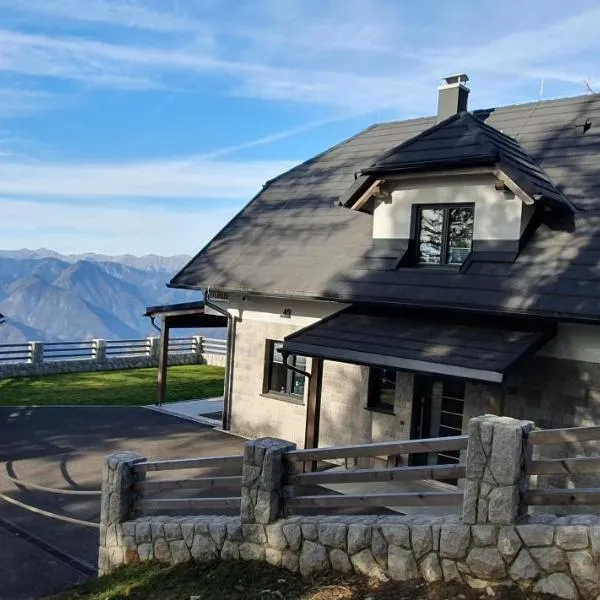 Vila Klif vacation home with sauna and terrace, Hotel in Cerklje na Gorenjskem