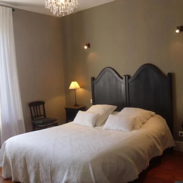 La Pommeraie, hotel v destinaci Westrehem