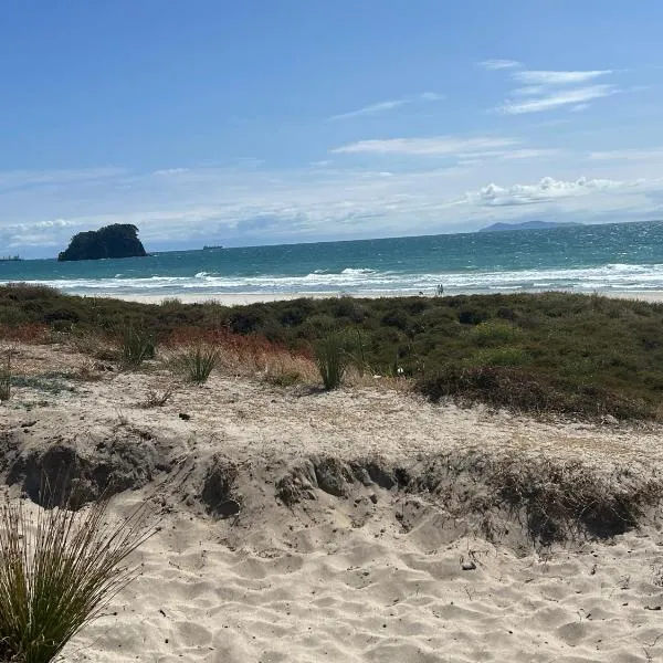 Stunning Mount beachside location, hotel a Mount Maunganui