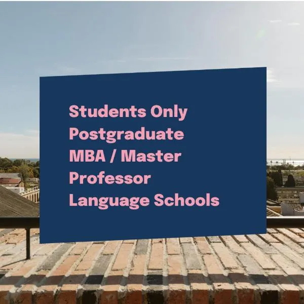 Coliving for Master, Postgrads and Language Learners, hotel a Barcellona