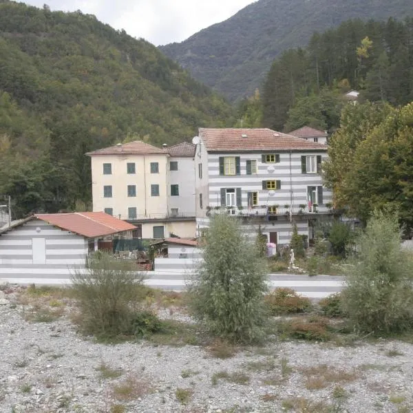 B&B Jolly Gorreto, hotel v destinaci Fascia