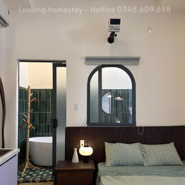 Looking Homestay Nguyễn Gia Trí, Bình Thạnh, hotel sa Ho Chi Minh City