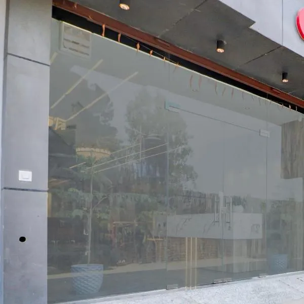 Super Hotel O Gold Inn, hotel i Rohtak