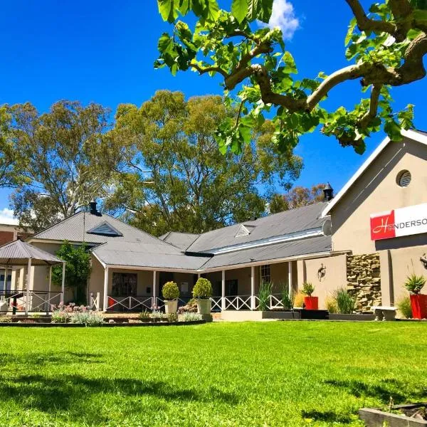 Hendersons Lodge Ltd, hotel a Senekal